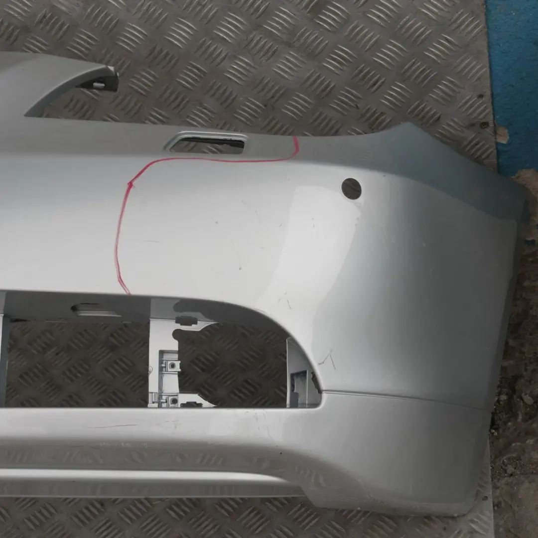 Zderzak przedni przód titansilber do BMW E60 E61 o numerze 149246 BMW E60 E61 Zderzak przedni przód titansilber - SKU 0149246-TS2 - Numer Części 149246