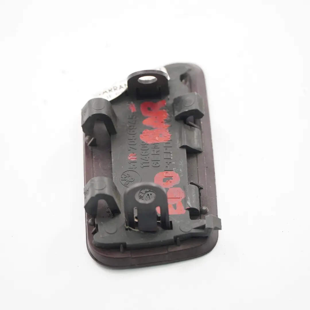 BMW E60 Osłona Zaślepka Spryskiwacza Lampy Lewy Przód Czerwona 7056945 - SKU 0149264-BAR - Numer Części 0149264