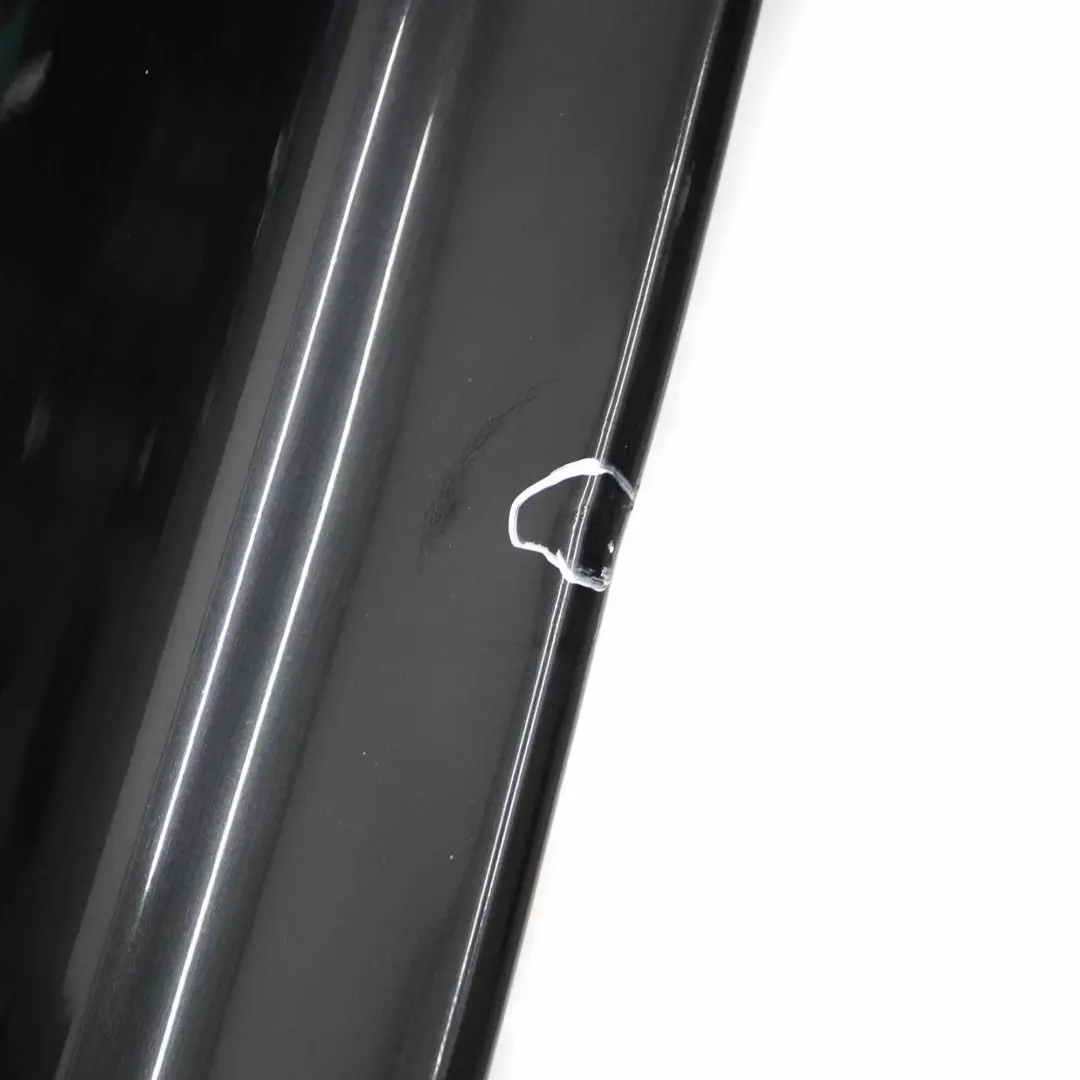 Zderzak Tylny Black Sapphire - 475 do BMW E60 o numerze 0149318 BMW E60 Zderzak Tylny Black Sapphire - 475 - SKU 0149318-BS1 - Numer Części 0149318