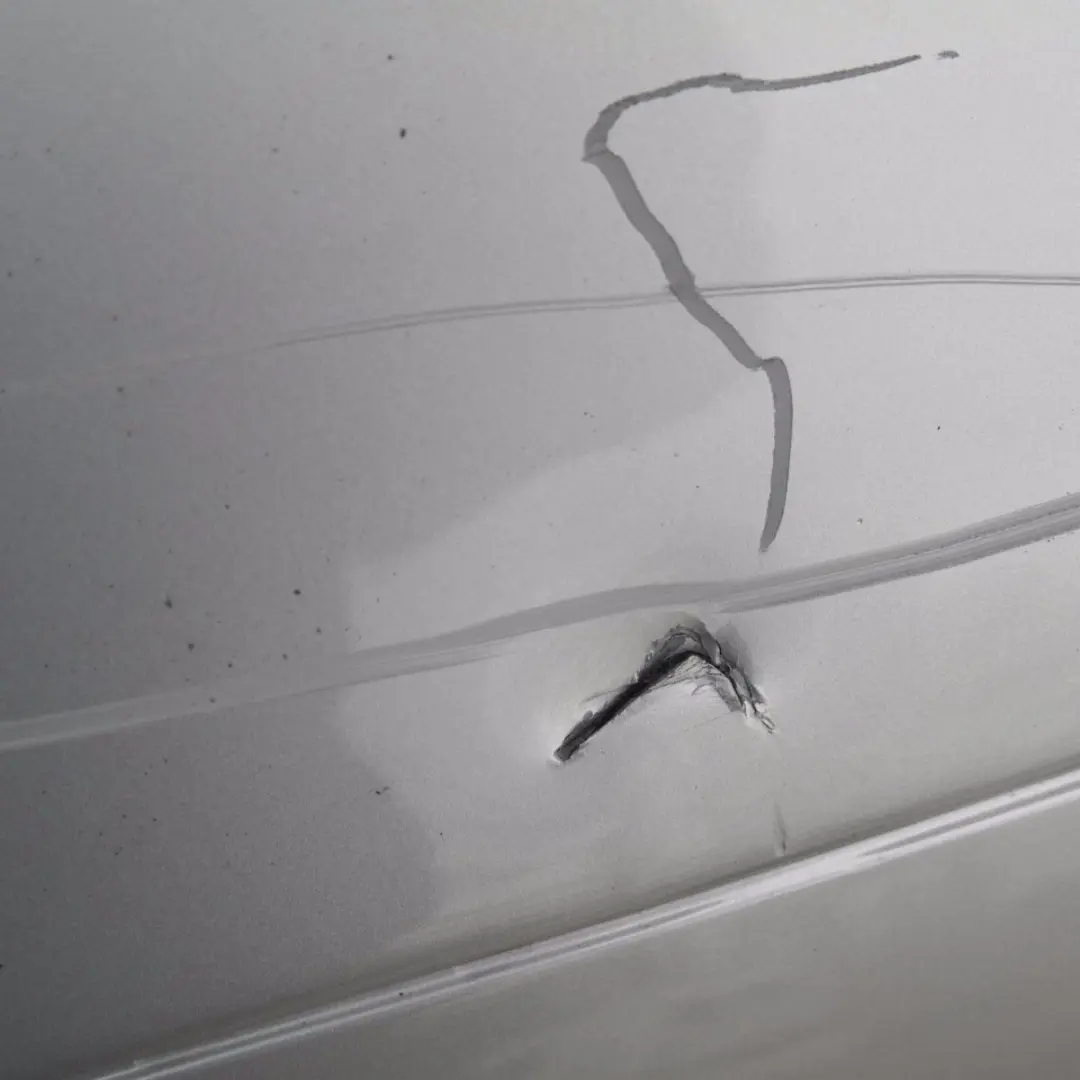 BMW 5 SERIES 2 E60 Saloon Rear Bumper PDC Titansilber Silver Metallic - 354 - SKU 0149318-TS2 - Part number 149318