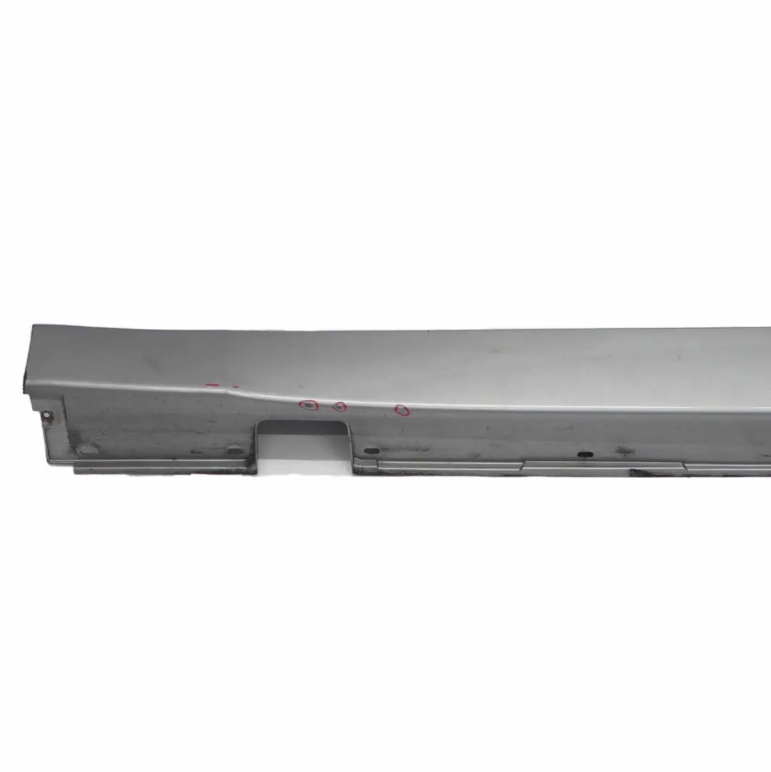 BMW E60 E61 Faldón Lateral Tapa Umbral Puerta Izquierda Silbergrau - A08 - SKU 0150277-SBG2 - Número de pieza 0150277
