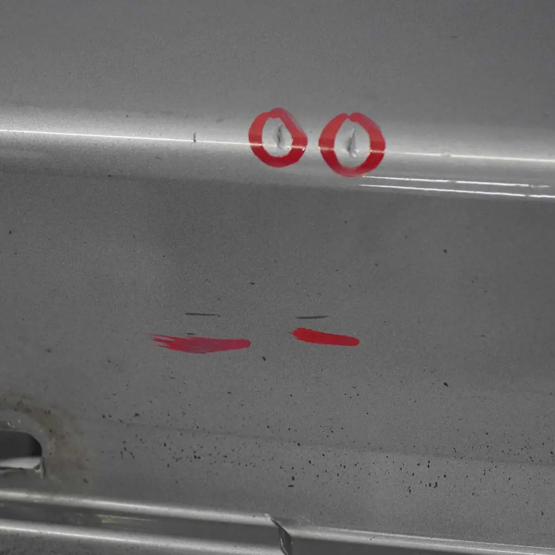 Faldón Lateral Tapa Umbral Puerta Izquierda Silbergrau - A08 para BMW E60 E61 con número de pieza 0150277 BMW E60 E61 Faldón Lateral Tapa Umbral Puerta Izquierda Silbergrau - A08 - SKU 0150277-SBG2 - Número de pieza 0150277