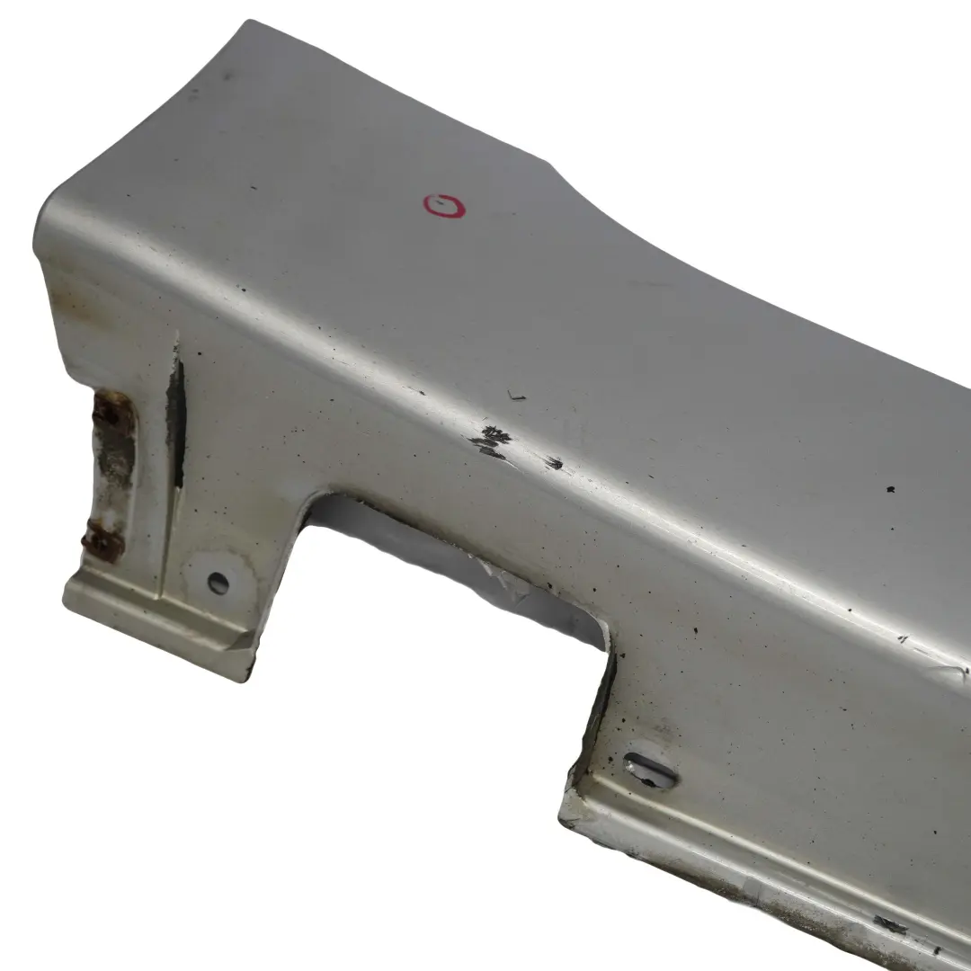 BMW E60 E61 6 Puerta Sill Side Cover Faldon Derecho O / Titansilber Plata - 354 - SKU 0150278-TS6 - Número de pieza 0150278