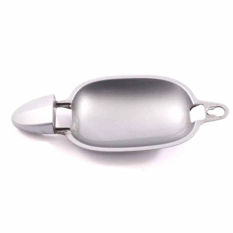 Poignée d'encastrement arrière droite Plaque saisie Gris argenté A08 pour BMW E60 E61 à propos du numéro de pièce 0154343 BMW E60 E61 Poignée d'encastrement arrière droite Plaque saisie Gris argenté A08 - SKU 0154343-SBG - Numéro de pièce 0154343
