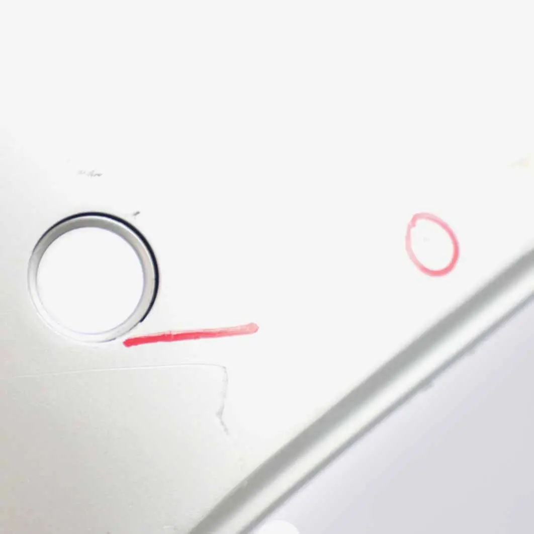 Zderzak Tył Tylny Mineral Silver - A14 do BMW E63 E64 o numerze 0154958 BMW E63 E64 Zderzak Tył Tylny Mineral Silver - A14 - SKU 0154958-MS - Numer Części 0154958