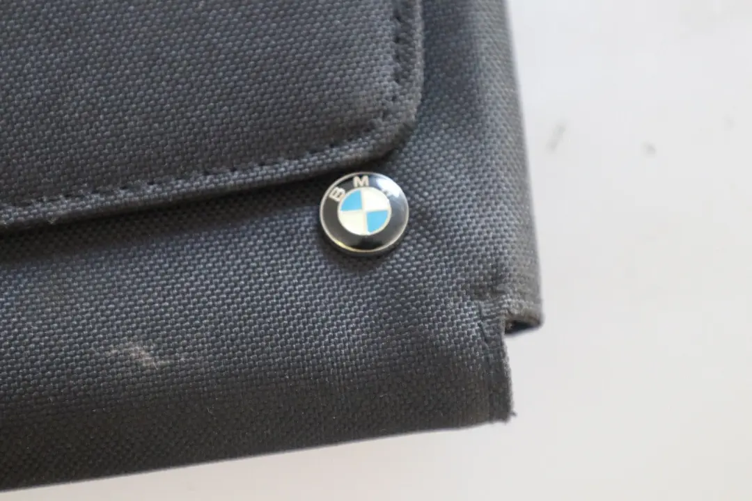 Service Booklet Owner's Handbook CD Player Instructions to BMW 1 Series 2 E87 with Part number 158975 BMW 1 Series 2 E87 Service Booklet Owner's Handbook CD Player Instructions - SKU 0158975-2 - Part number 158975