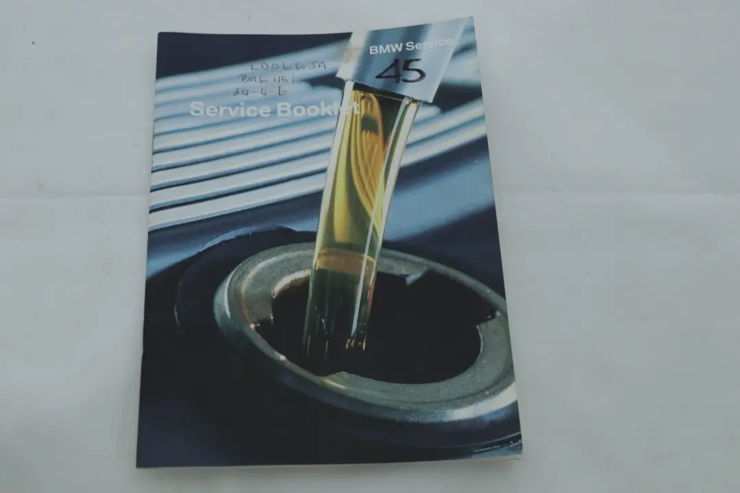 Owner's Handbook CD Radio Instructions Case Wallet to BMW 1 Series 3 E87 with Part number 159974 BMW 1 Series 3 E87 Owner's Handbook CD Radio Instructions Case Wallet - SKU 0159974-3 - Part number 159974