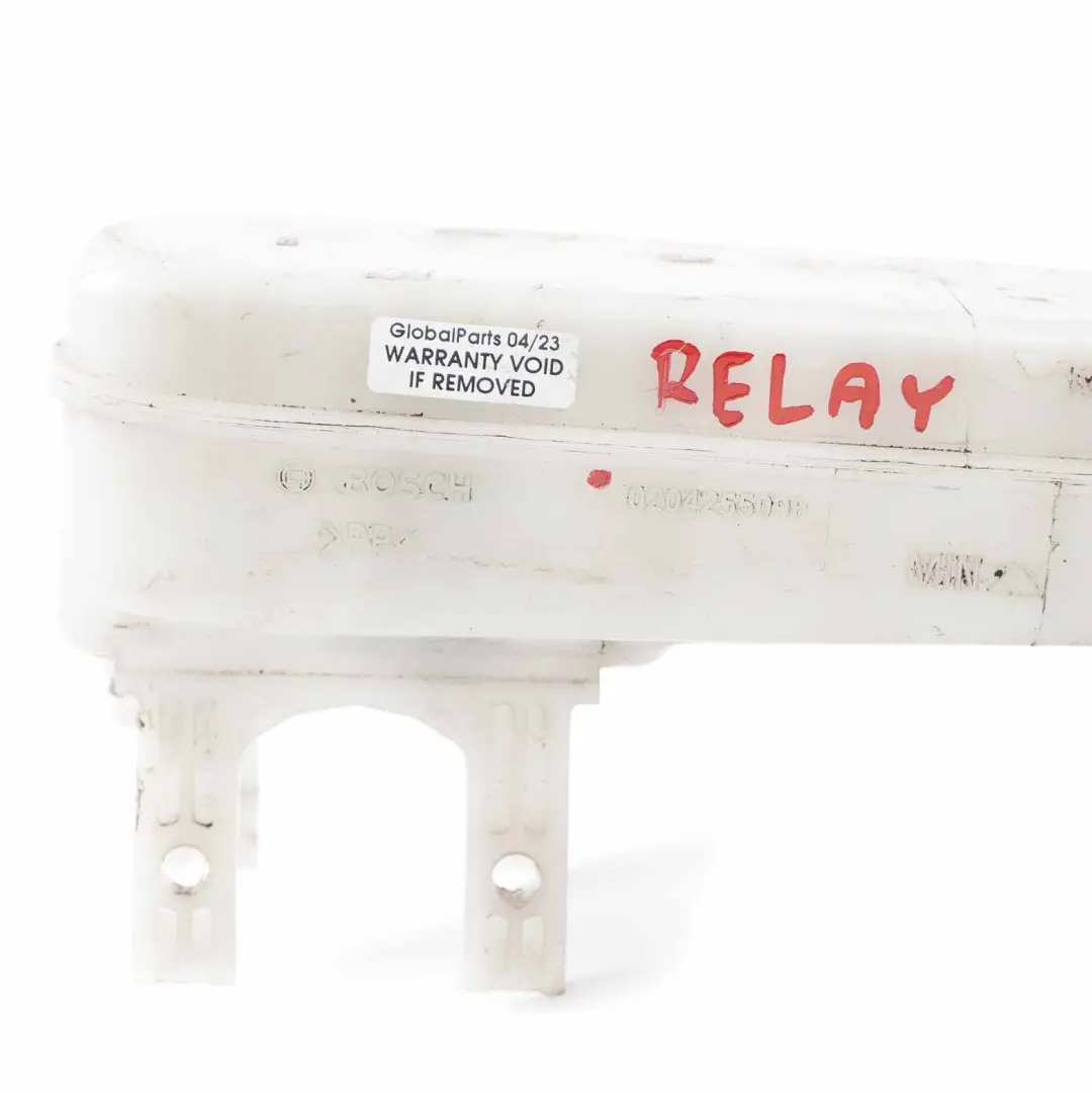 Servo Fluid Tank Citroen Relay Peugeot Boxer Brake Servo Reservoir to with Part number 0204255096 Servo Fluid Tank Citroen Relay Peugeot Boxer Brake Servo Reservoir - SKU 0204255096 - Part number 0204255096