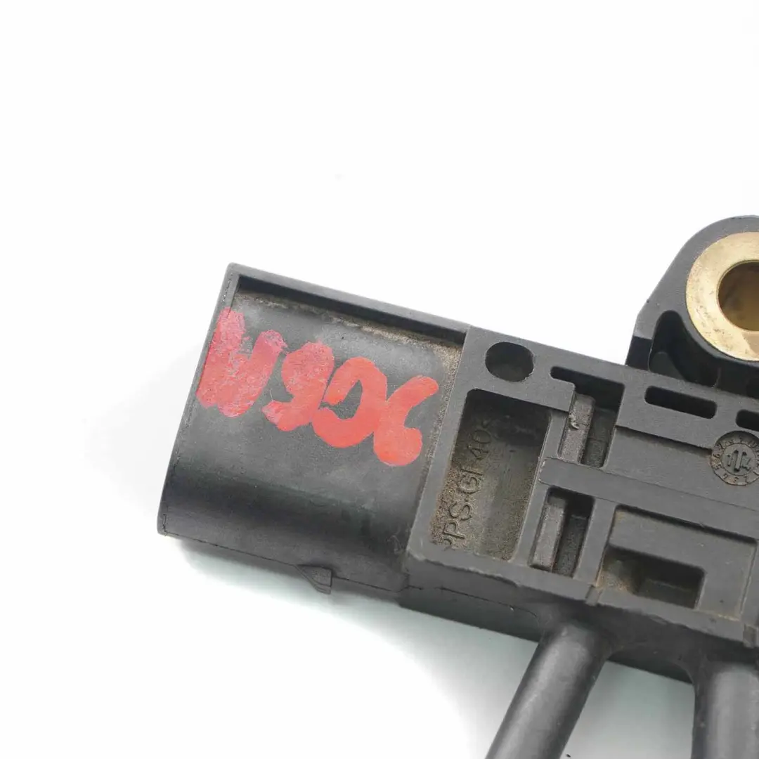 Exhaust Pressure Sensor DPF to Mercedes W204 W212 W906 Diesel with Part number 0281002924 Mercedes W204 W212 W906 Diesel Exhaust Pressure Sensor DPF - SKU 0281002924 - Part number 0281002924