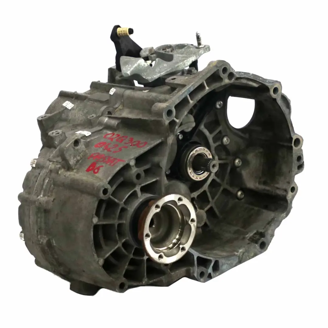 Cambio manuale Volkswagen Passat B6 2.0 TDI 6 Velocità KNS GARANZIA per con numero di parte 02Q300042S Cambio manuale Volkswagen Passat B6 2.0 TDI 6 Velocità KNS GARANZIA - SKU 02Q300042S - Numero di parte 02Q300042S