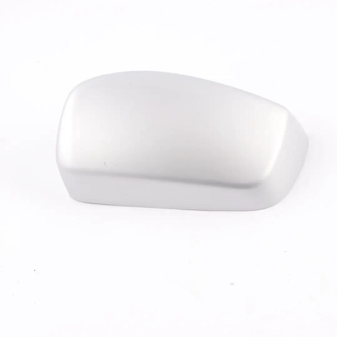 Coperchio specchietto retrovisore BMW E60 E61 Destra Involucro Argento 354 per con numero di parte 0300239 Coperchio specchietto retrovisore BMW E60 E61 Destra Involucro Argento 354 - SKU 0300239-TS - Numero di parte 0300239