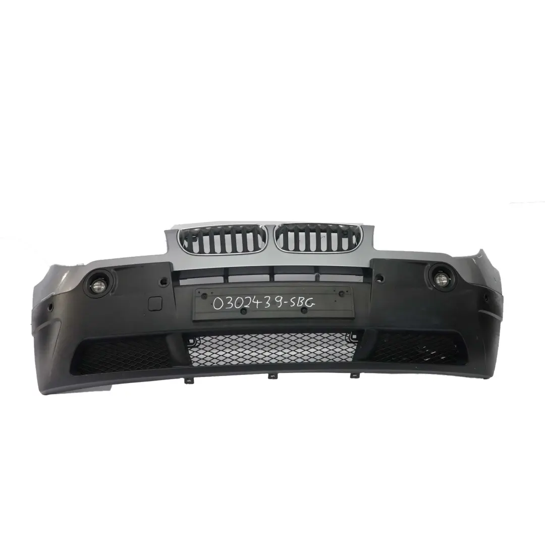 Zderzak Przedni Przód Silbergrau do BMW E83 X3 o numerze 0302439 BMW E83 X3 Zderzak Przedni Przód Silbergrau - SKU 0302439-SBG - Numer Części 0302439