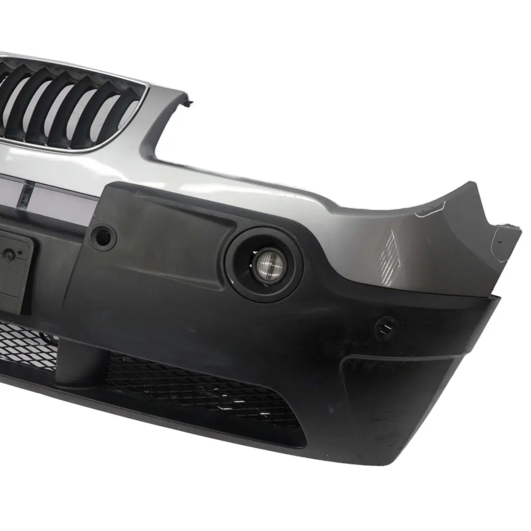 Zderzak Przedni Przód Silbergrau do BMW E83 X3 o numerze 0302439 BMW E83 X3 Zderzak Przedni Przód Silbergrau - SKU 0302439-SBG - Numer Części 0302439