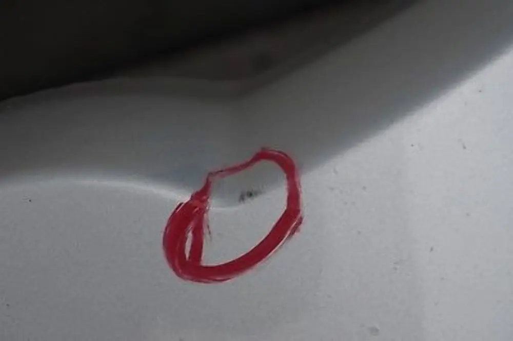 Zderzak przedni przód titansilber 354 do BMW E83 X3 o numerze 0302439 BMW E83 X3 Zderzak przedni przód titansilber 354 - SKU 0302439-TS - Numer Części 0302439