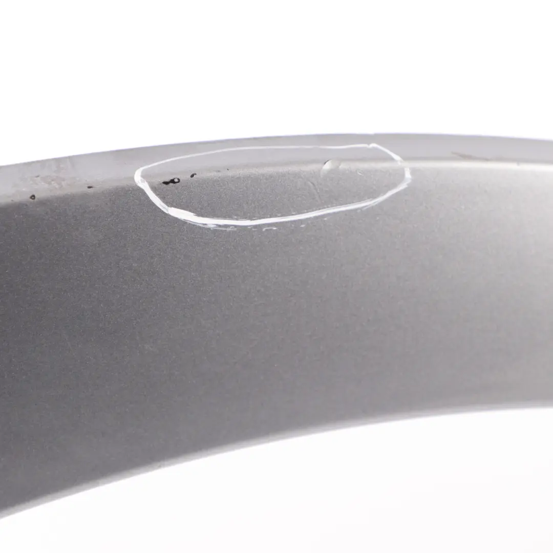 Aerokit Cubre Paso Rueda Trasero Izquierdo Gris Plata Metalizado A08 para BMW X3 E83 con número de pieza 0302749 BMW X3 E83 Aerokit Cubre Paso Rueda Trasero Izquierdo Gris Plata Metalizado A08 - SKU 0302749-SBG - Número de pieza 0302749