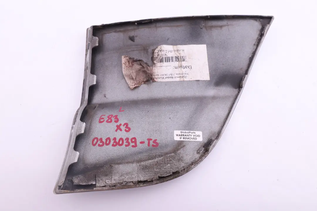 Delantero Izquierdo Tapa Del Panel Lateral Titansilber Plata para BMW X3 E83 con número de pieza 0303039 BMW X3 E83 Delantero Izquierdo Tapa Del Panel Lateral Titansilber Plata - SKU 0303039-TS - Número de pieza 0303039