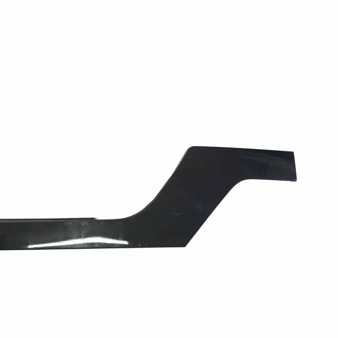 Blende Heckklappe Saphirschwarz - 475 0303042 für BMW X3 er E83 mit Teilenummer 0303042-BS BMW X3 er E83 Blende Heckklappe Saphirschwarz - 475 0303042 - SKU 0303042-BS1 - Teilenummer 0303042-BS