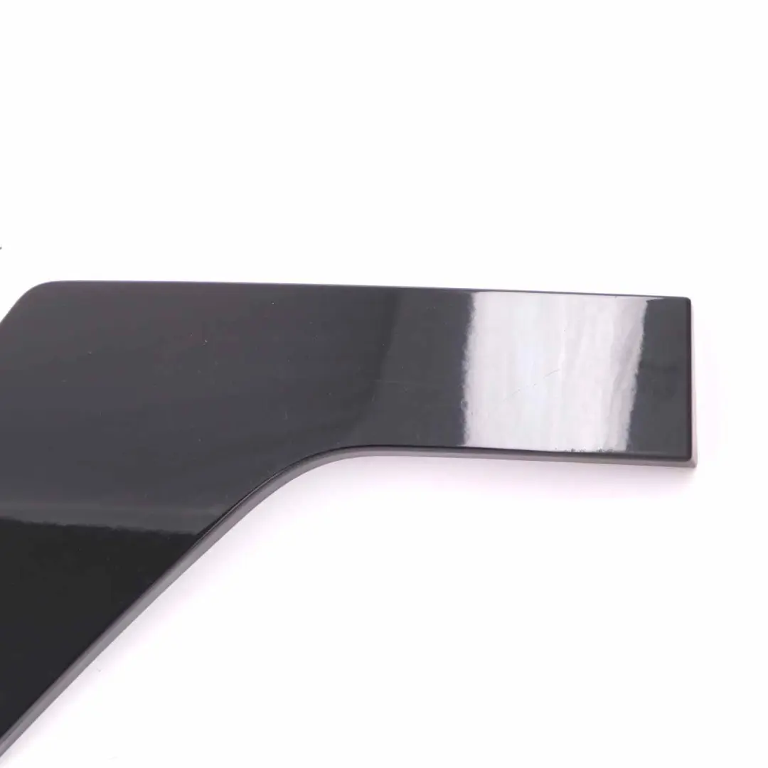 Boot Trunk Lid Tailgate Finisher Cover Schwarz 2 668 7052452 to BMW X3 E83 with Part number 0303042 BMW X3 E83 Boot Trunk Lid Tailgate Finisher Cover Schwarz 2 668 7052452 - SKU 0303042-SCH2 - Part number 0303042