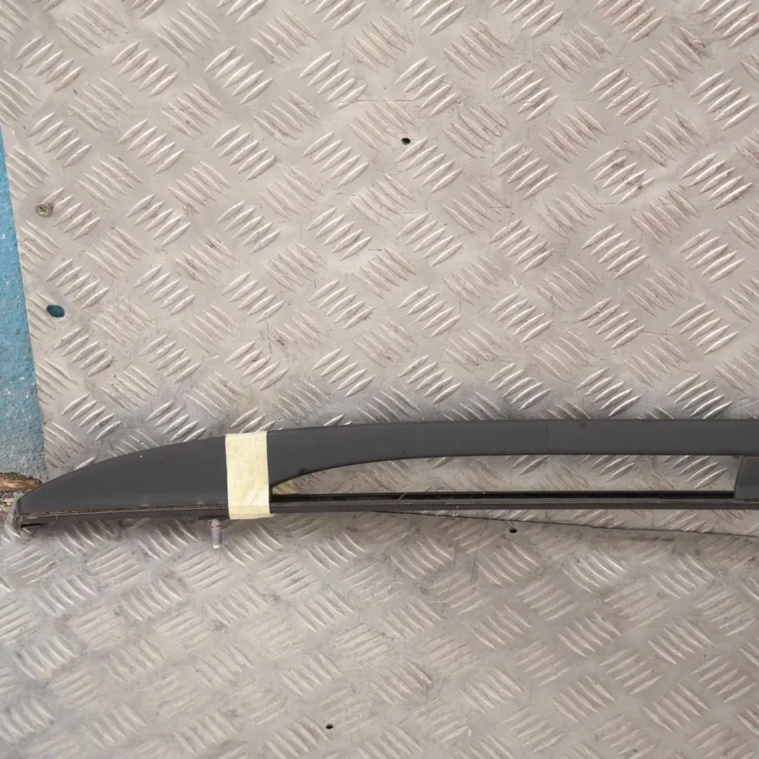 Reihe E83 Dachreling links Schwarz 2 Jet Black - 668 0304929 für BMW X3 mit Teilenummer 7052537 BMW X3 Reihe E83 Dachreling links Schwarz 2 Jet Black - 668 0304929 - SKU 0304929-SCH - Teilenummer 7052537