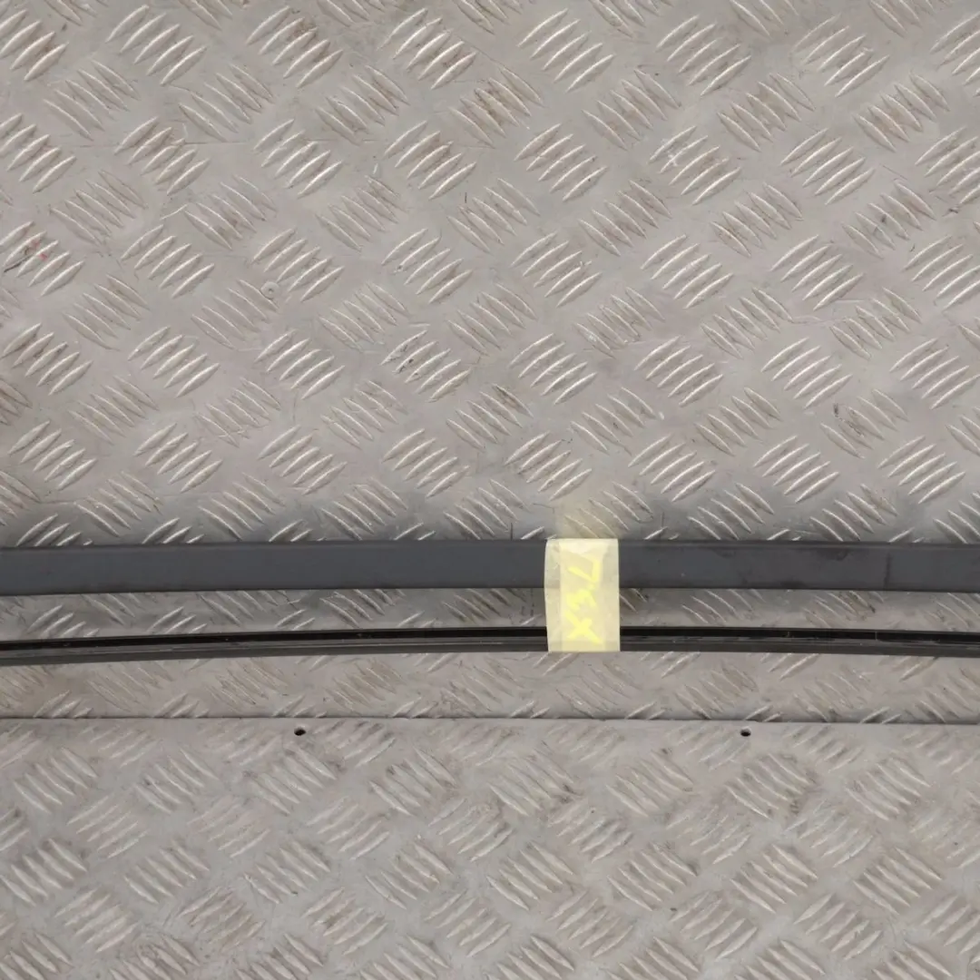 BMW X3 Reihe E83 Dachreling links Schwarz 2 Jet Black - 668 0304929 - SKU 0304929-SCH - Teilenummer 7052537