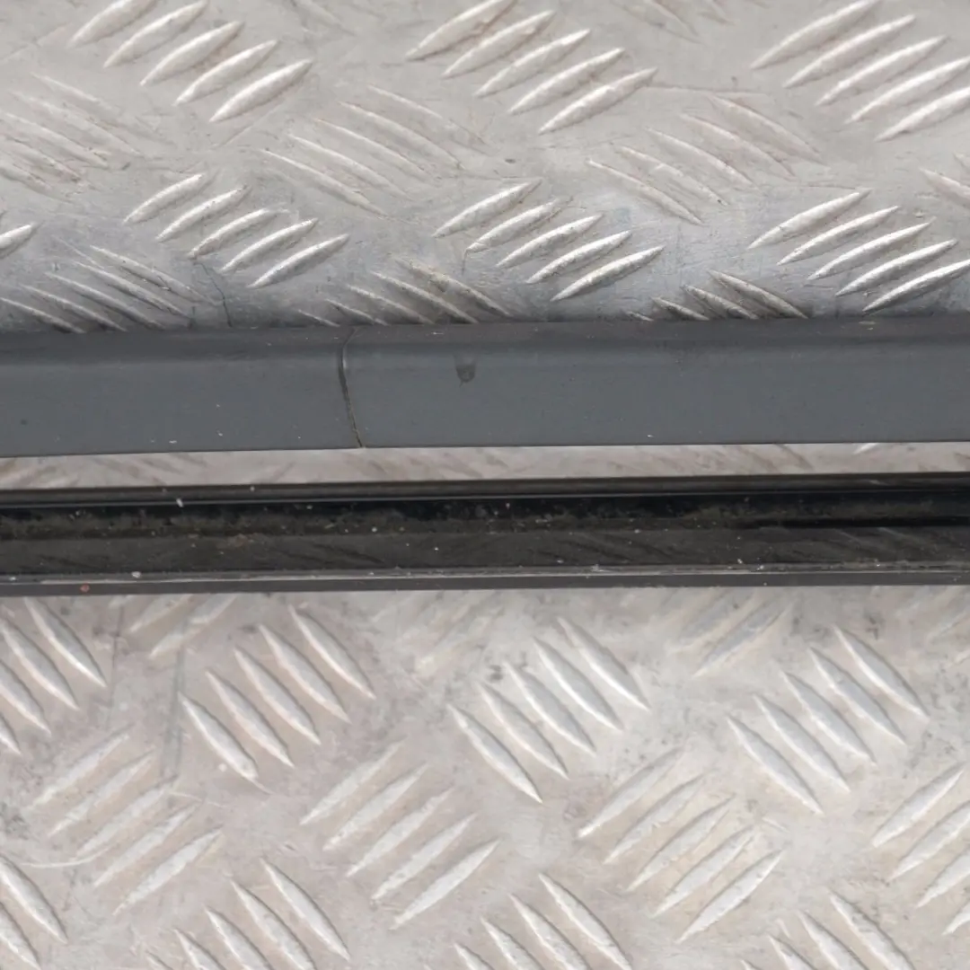 BMW X3 Reihe E83 Dachreling links Schwarz 2 Jet Black - 668 0304929 - SKU 0304929-SCH - Teilenummer 7052537