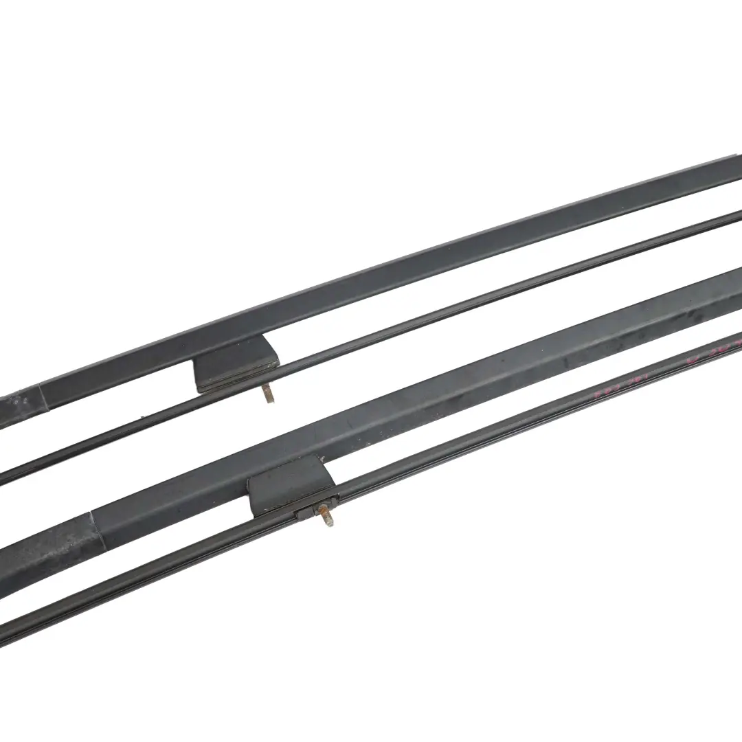 Izquierda Derecha N/ Techo Railing Rack Set Schwarz 2 - 668 para BMW X3 E83 con número de pieza 0304929 BMW X3 E83 Izquierda Derecha N/ Techo Railing Rack Set Schwarz 2 - 668 - SKU 0304929-SCH1 - Número de pieza 0304929