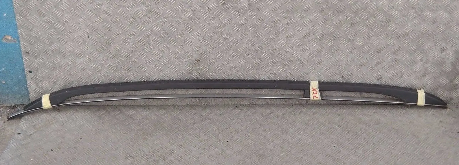 BMW X3 Series E83 Left N/S Roof Railing Rail Rack Bar Titansilber Titan Silver