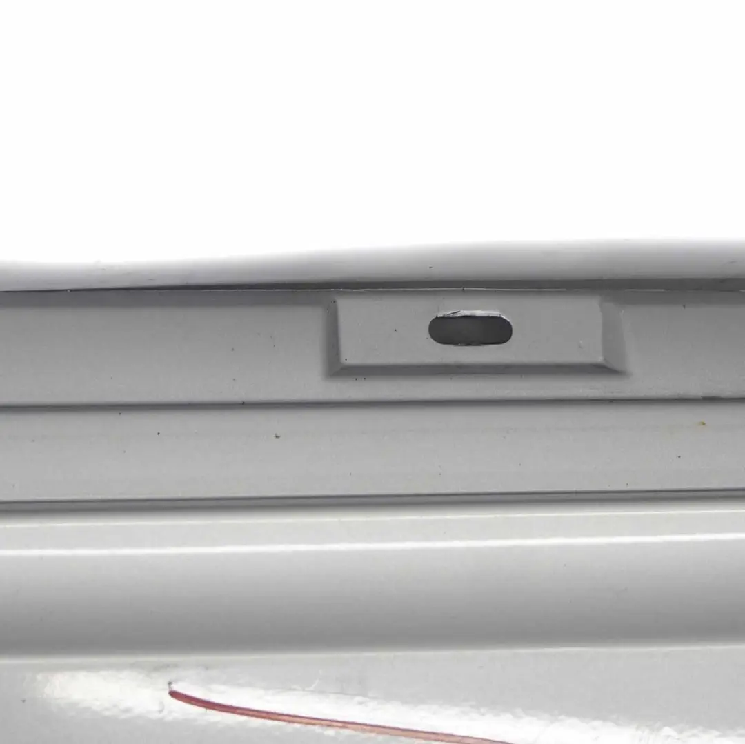 davanzale porta laterale Gonna sinistra Titansilber Argento - 354 per BMW E63 E64 con numero di parte 0304947 BMW E63 E64 davanzale porta laterale Gonna sinistra Titansilber Argento - 354 - SKU 0304947-TS2 - Numero di parte 0304947