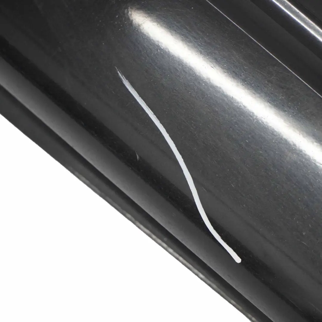 davanzale porta laterale gonna destra nero zaffiro - 475 per BMW E63 E64 con numero di parte 0304948 BMW E63 E64 davanzale porta laterale gonna destra nero zaffiro - 475 - SKU 0304948-BS1 - Numero di parte 0304948