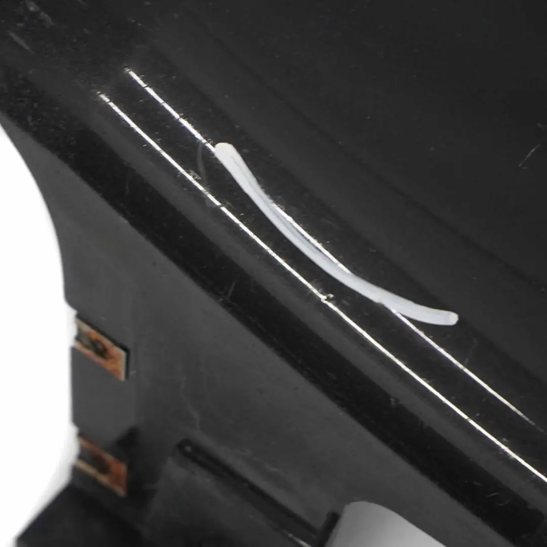 Faldón lateral del umbral de la puerta derecha Black Sapphire - 475 para BMW E63 E64 con número de pieza 0304948 BMW E63 E64 Faldón lateral del umbral de la puerta derecha Black Sapphire - 475 - SKU 0304948-BS1 - Número de pieza 0304948