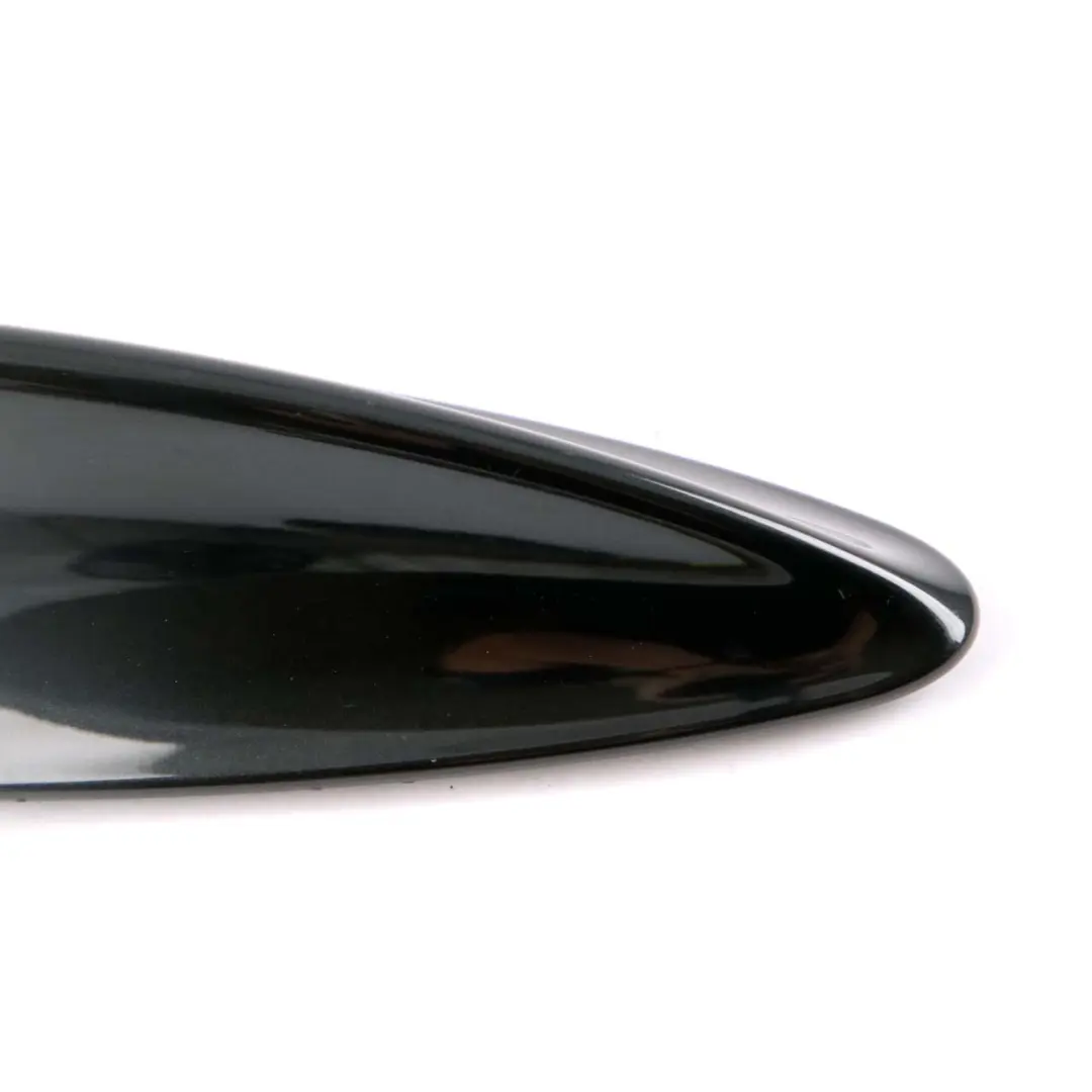 Roof Antenna Shark BMW E61 LCI Empty Housing Fin Cover Black Sapphire 475 to with Part number 0308645 Roof Antenna Shark BMW E61 LCI Empty Housing Fin Cover Black Sapphire 475 - SKU 0308645-BS - Part number 0308645