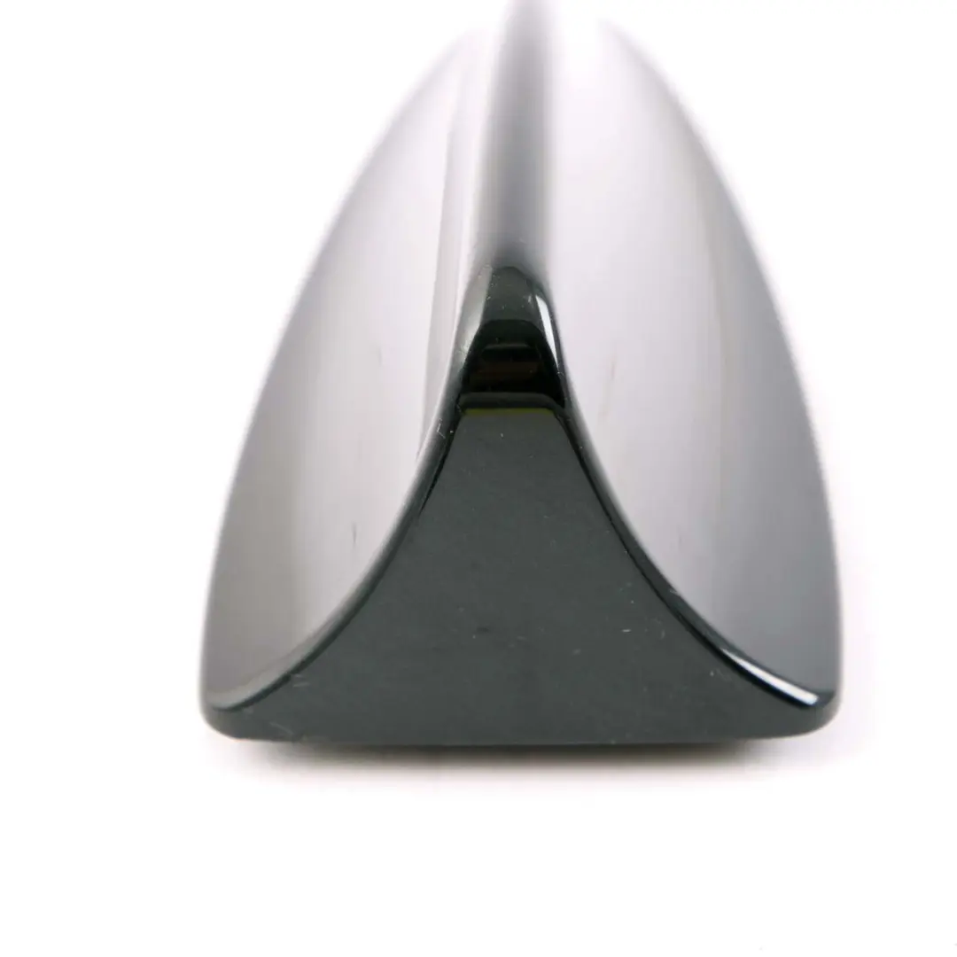 Techo Antena Tiburón BMW E61 LCI Carcasa Vacía Aleta Cubierta Zafiro Negro 475 para con número de pieza 0308645 Techo Antena Tiburón BMW E61 LCI Carcasa Vacía Aleta Cubierta Zafiro Negro 475 - SKU 0308645-BS - Número de pieza 0308645