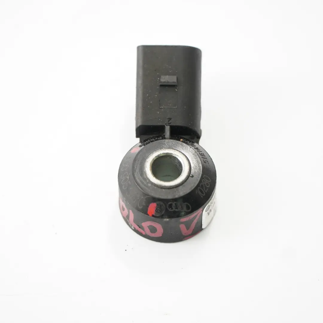 Knock Sensor Combustion Detonation Sensor VW Audi Seat Skoda - SKU 030905377C - Part number 030905377C