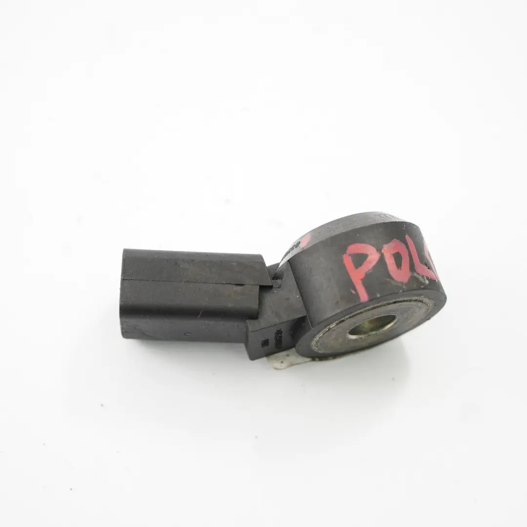 Sensore di detonazione di combustione per VW Audi Seat Skoda con numero di parte 030905377C VW Audi Seat Skoda Sensore di detonazione di combustione - SKU 030905377C - Numero di parte 030905377C