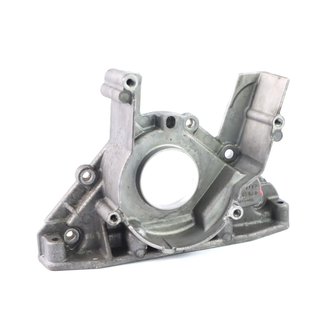 Kołnierz Pokrywa Wału Korbowego do VW Golf MK 5 1.9 Tdi Diesel o numerze 038103153Q VW Golf MK 5 1.9 Tdi Diesel Kołnierz Pokrywa Wału Korbowego - SKU 038103153Q - Numer Części 038103153Q