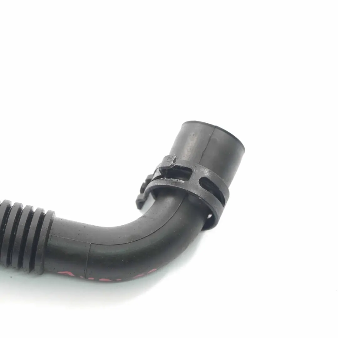 Audi A3 8P 2.0 TDI Diesel Tubo sfiato motore Tubo sfiato del carter - SKU 038103493AR - Numero di parte 038103493AR