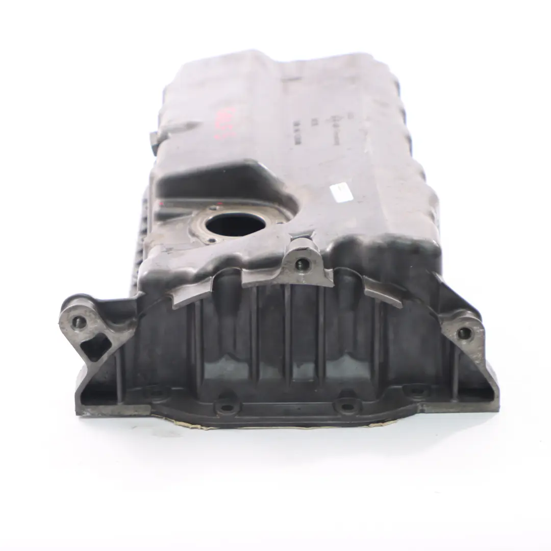 cárter de aceite para Volkswagen Golf 5 Audi A3 1.9 2.0 TDI Diesel con número de pieza 038103603AG Volkswagen Golf 5 Audi A3 1.9 2.0 TDI Diesel cárter de aceite - SKU 038103603AG - Número de pieza 038103603AG