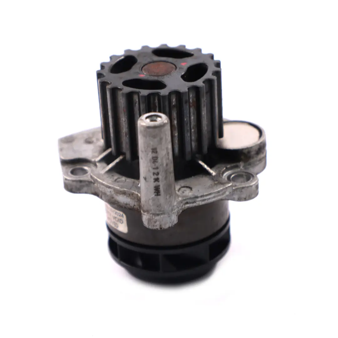 Pompe à eau mécanique Volkswagen Golf V Diesel Engine Coolant Unit pour à propos du numéro de pièce 038121031F Pompe à eau mécanique Volkswagen Golf V Diesel Engine Coolant Unit - SKU 038121031F - Numéro de pièce 038121031F