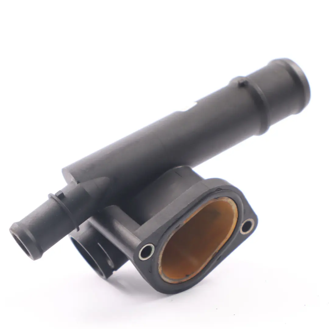 MKV Króciec Wody Obudowy Termostatu do Audi Seat Skoda VW Golf o numerze 038121132D Audi Seat Skoda VW Golf MKV Króciec Wody Obudowy Termostatu - SKU 038121132D - Numer Części 038121132D