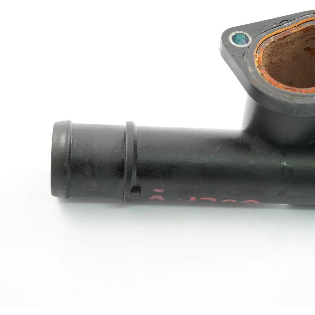 MKV Flangia refrigerante Flangia alloggiamento termostato per Audi Seat VW Golf con numero di parte 038121132G Audi Seat VW Golf MKV Flangia refrigerante Flangia alloggiamento termostato - SKU 038121132G - Numero di parte 038121132G