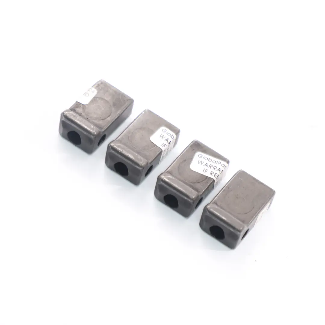 Jeu mâchoires serrage support d'injecteur pour Volkswagen Golf 5 1.9 TDI à propos du numéro de pièce 038130069B Volkswagen Golf 5 1.9 TDI Jeu mâchoires serrage support d'injecteur - SKU 038130069B - Numéro de pièce 038130069B