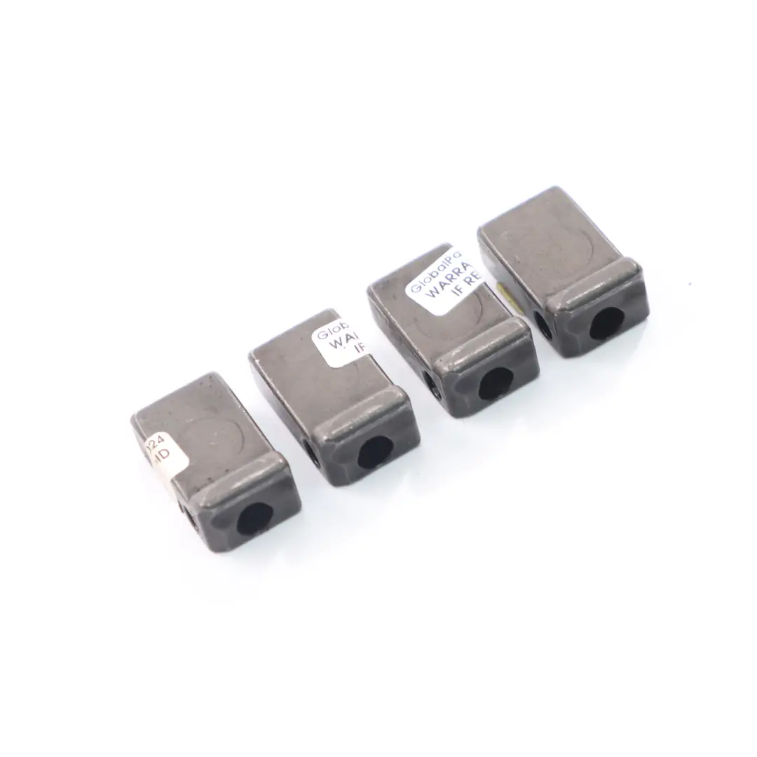 Jeu mâchoires serrage support d'injecteur pour Volkswagen Golf 5 1.9 TDI à propos du numéro de pièce 038130069B Volkswagen Golf 5 1.9 TDI Jeu mâchoires serrage support d'injecteur - SKU 038130069B - Numéro de pièce 038130069B