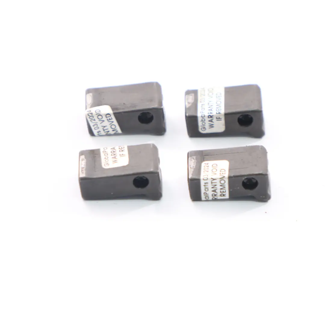 VW Volkswagen Golf 5 1.9 TDI Fuel Injector Bracket Clamp Jaw Set - SKU 038130069B - Part number 038130069B