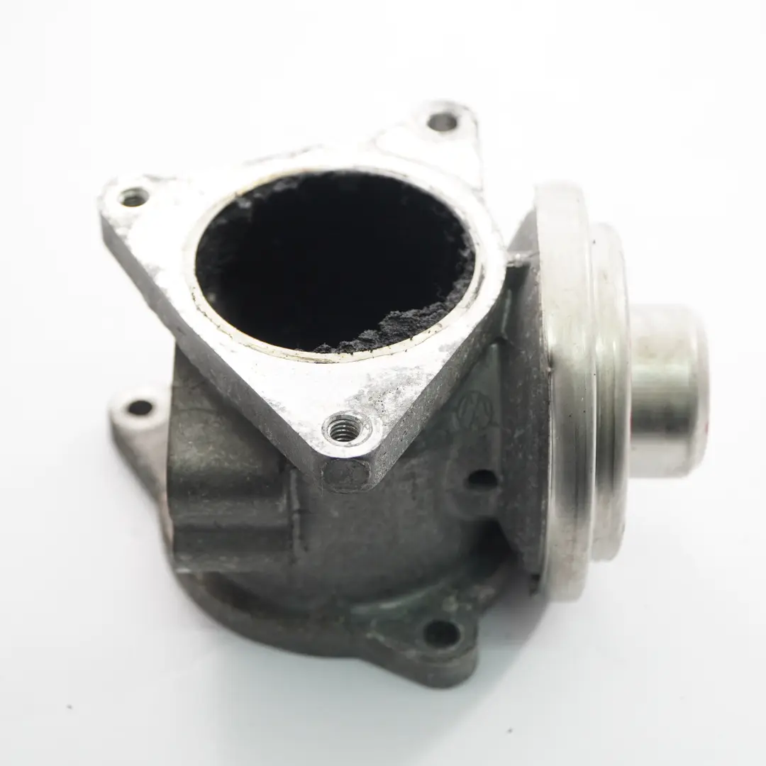 VW Audi Seat Skoda Golf 5 1.9 2.0 Tdi BXE Diesel EGR Valve - SKU 038131501AN - Part number 038131501AN