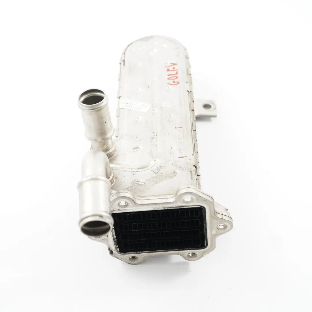 Refroidisseur valve d'échappement Radiateur pour VW Golf 5 V 1.9 TDI EGR à propos du numéro de pièce 038131513AD VW Golf 5 V 1.9 TDI EGR Refroidisseur valve d'échappement Radiateur - SKU 038131513AD - Numéro de pièce 038131513AD