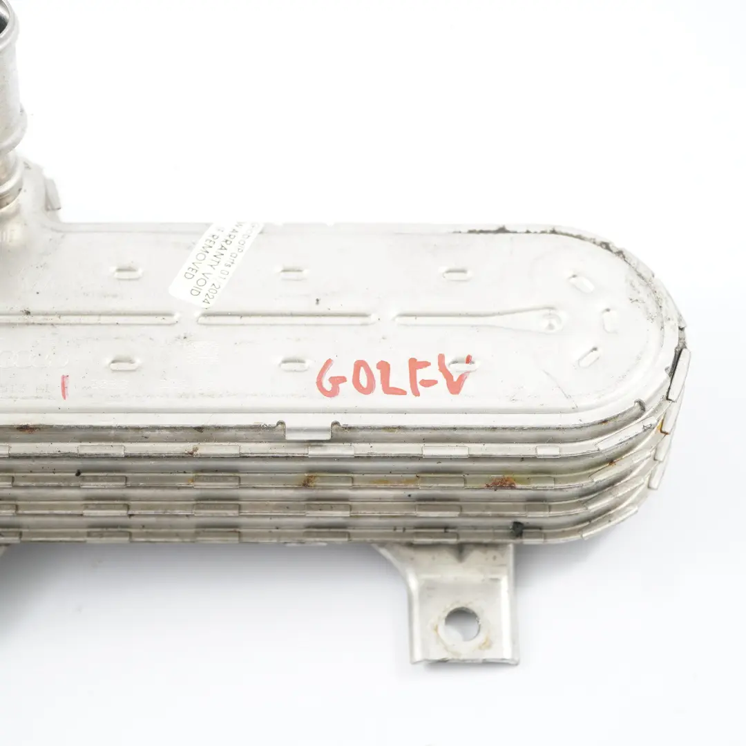 Refroidisseur valve d'échappement Radiateur pour VW Golf 5 V 1.9 TDI EGR à propos du numéro de pièce 038131513AD VW Golf 5 V 1.9 TDI EGR Refroidisseur valve d'échappement Radiateur - SKU 038131513AD - Numéro de pièce 038131513AD
