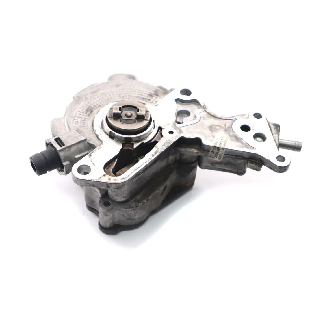 Vacuum Pump to Volkswagen Audi Seat Skoda 1.4 1.9 TDI Diesel Engine with Part number 038145209Q Volkswagen Audi Seat Skoda 1.4 1.9 TDI Diesel Engine Vacuum Pump - SKU 038145209Q - Part number 038145209Q