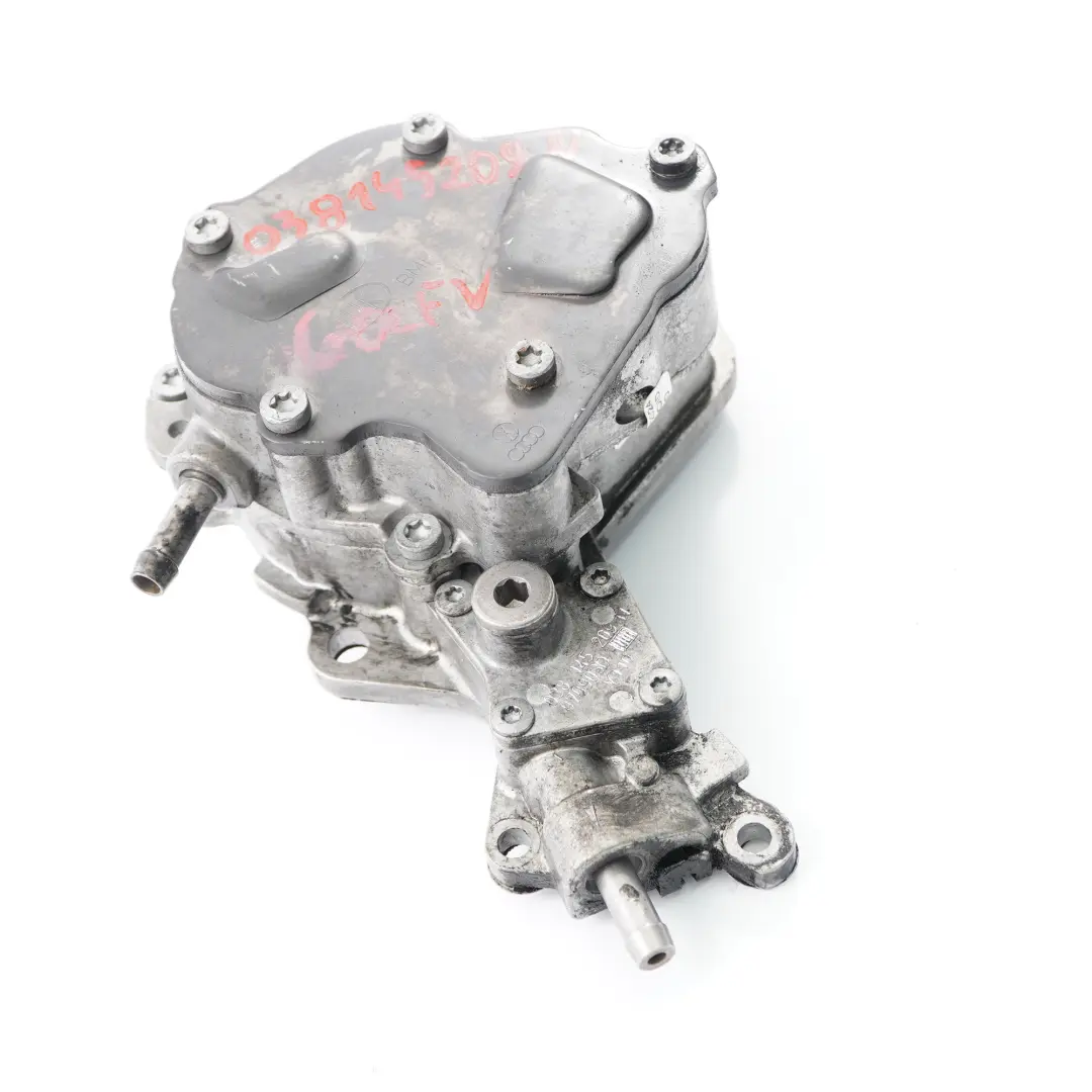 Bomba de Vacío para VW Volkswagen Golf 5 Audi A3 8P 1.9 TDI Motor Diesel con número de pieza 038145215 VW Volkswagen Golf 5 Audi A3 8P 1.9 TDI Motor Diesel Bomba de Vacío - SKU 038145215 - Número de pieza 038145215