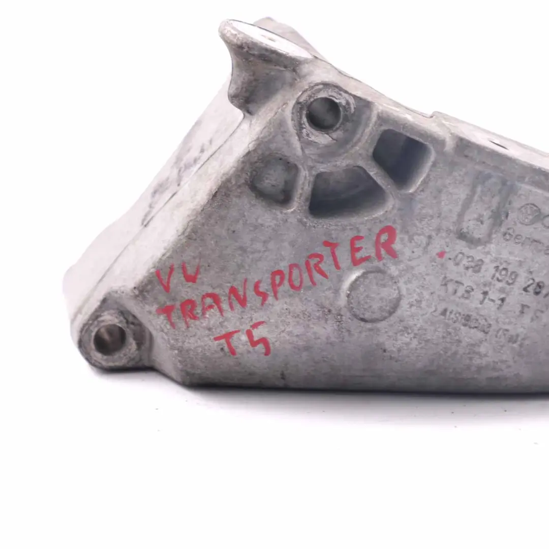 VW Volkswagen T5 1.9 TDI Wspornik Mocowania Uchwyt Łapa Silnika - SKU 038199207AK - Numer Części 038199207AK