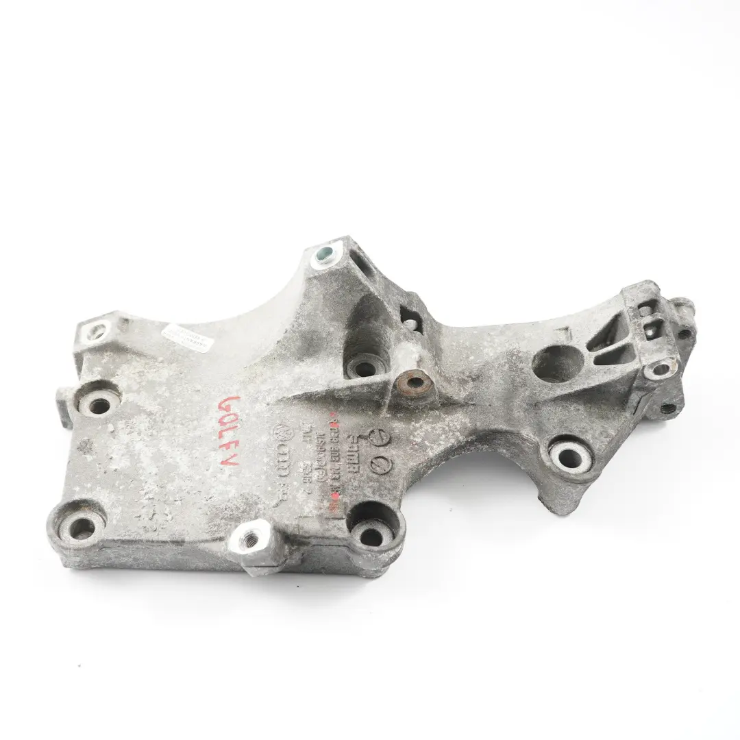 MK5 Seat Skoda 1.9 TDI Alternador Soporte Soporte para Audi VW Golf con número de pieza 038903143AF Audi VW Golf MK5 Seat Skoda 1.9 TDI Alternador Soporte Soporte - SKU 038903143AF - Número de pieza 038903143AF